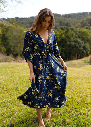 Lost Dress Evening Posy