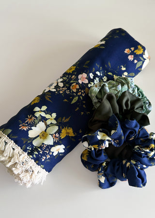 Sarong & Scrunchie Gift Set Evening Posy